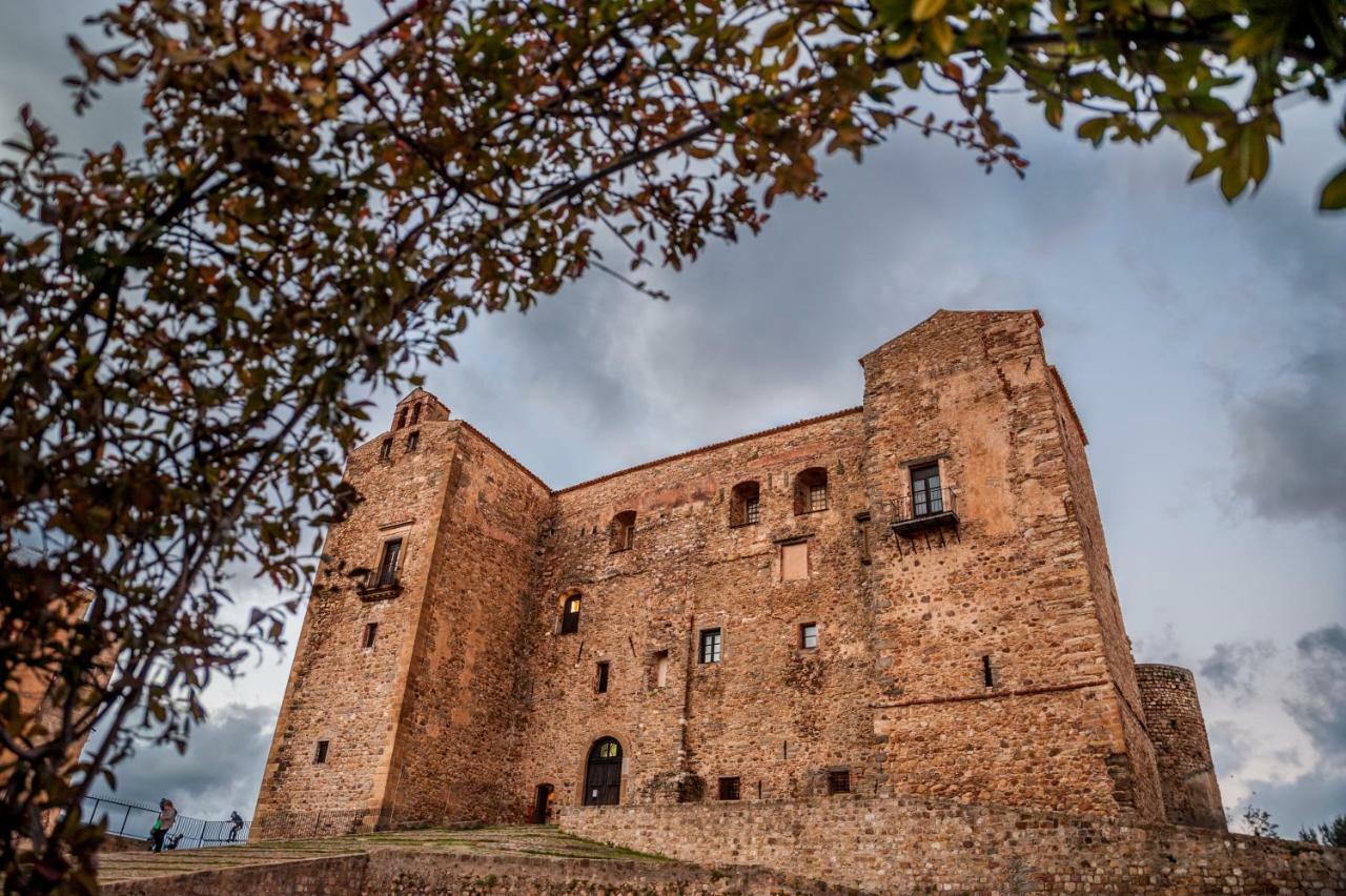 Casa Lucia Apartman Castelbuono Kültér fotó